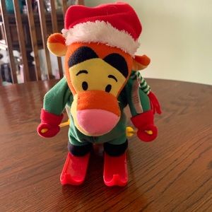 Disney Store Christmas Tigger Flip and Ski Animated Musical Character